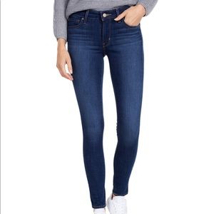 Levi’s 711 Skinny - Size 26
